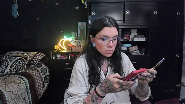 Lilmarieee online show from 01-24-25, 09:47