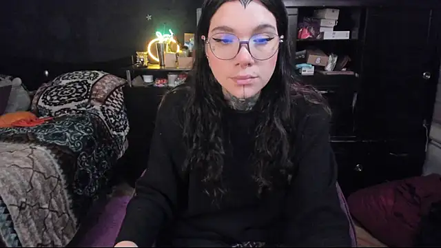 Lilmarieee online show from 02-12-25, 09:43