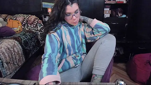 Lilmarieee online show from 03-20-25, 10:07