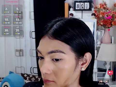 LAVIDALENATS online show from 12-22-25, 07:38