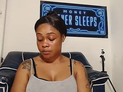 alexiaao9 online show from 04-21-26, 02:26