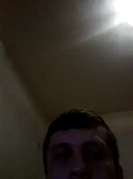 Snapshot of landy20cm chatting on 12-04-24, 06:22 landy20cm online show from 12-04-24, 06:22