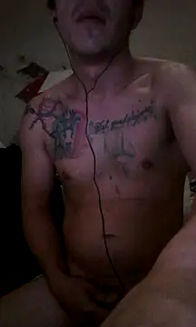 Snapshot of landy20cm chatting on 12-31-24, 02:19 landy20cm online show from 12-31-24, 02:19