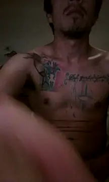 Snapshot of landy20cm chatting on 02-15-25, 05:51 landy20cm online show from 02-15-25, 05:51