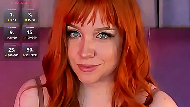 Snapshot of RoseRoxy chatting on 10-16-25, 08:26 RoseRoxy online show from 10-16-25, 08:26