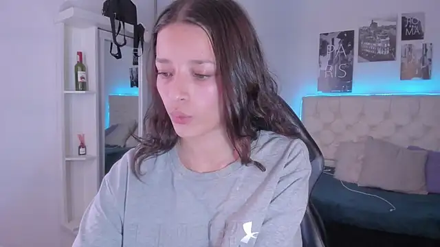 Snapshot of Amaia_Daniells chatting on 01-24-25, 07:19 Amaia Daniells online show from 01-24-25, 07:19