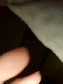 Annerae online show from 04-27-26, 02:42