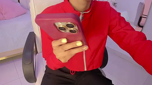 Meghan stonne  online show from 09-30-25, 07:08