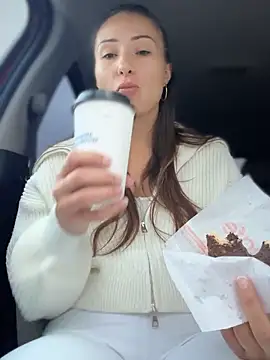 Snapshot of YOUR-KARINA chatting on 01-22-25, 02:48 YOUR-KARINA online show from 01-22-25, 02:48