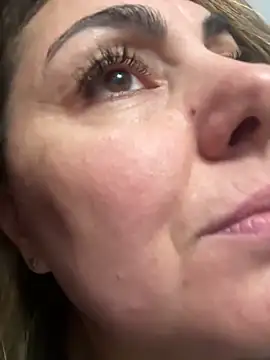 Snapshot of Emma_roqueen chatting on 03-03-26, 09:53 Emma roqueen online show from 03-03-26, 09:53