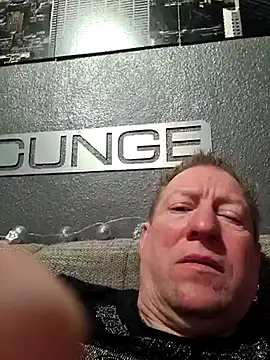 Snapshot of tomtom111111 chatting on 03-20-25, 11:45 tomtom111111 online show from 03-20-25, 11:45