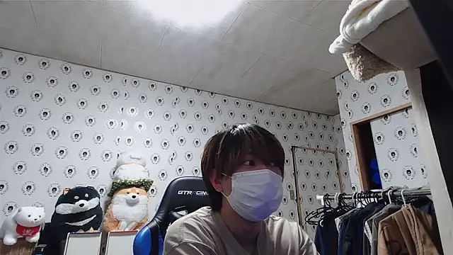 Snapshot of pychan chatting on 03-10-25, 01:54 pychan online show from 03-10-25, 01:54