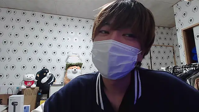 Snapshot of pychan chatting on 03-16-25, 01:38 pychan online show from 03-16-25, 01:38