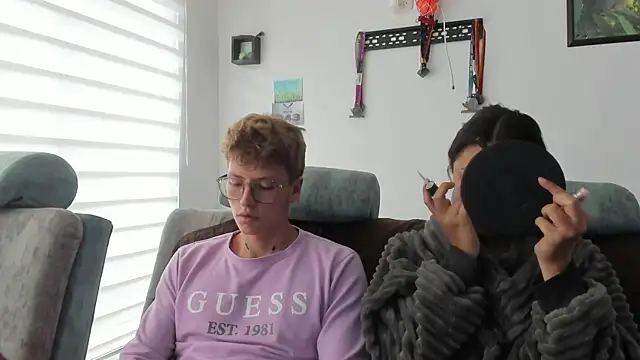 A sexy couple   online show from 09-23-25, 07:06