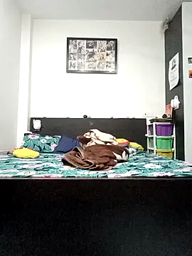 Snapshot of GYMBOY0071 chatting on 12-08-24, 06:22 GYMBOY0071 online show from 12-08-24, 06:22