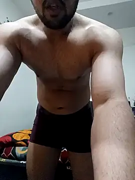 Snapshot of GYMBOY0071 chatting on 01-06-25, 08:14 GYMBOY0071 online show from 01-06-25, 08:14