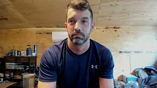 Snapshot of Kenny_Kyle chatting on 02-06-25, 04:36 Kenny Kyle online show from 02-06-25, 04:36