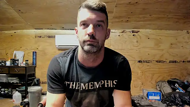 Snapshot of Kenny_Kyle chatting on 02-23-25, 12:51 Kenny Kyle online show from 02-23-25, 12:51