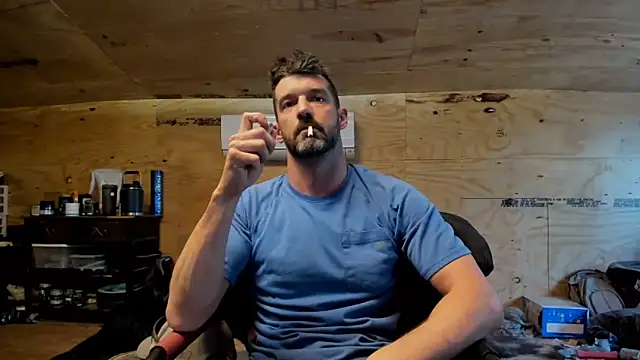 Snapshot of Kenny_Kyle chatting on 03-04-25, 10:27 Kenny Kyle online show from 03-04-25, 10:27