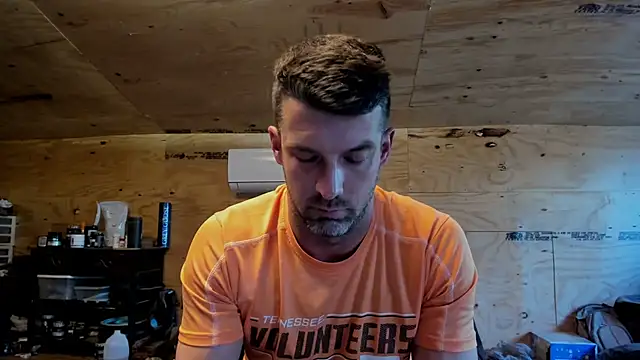 Snapshot of Kenny_Kyle chatting on 03-06-25, 10:36 Kenny Kyle online show from 03-06-25, 10:36