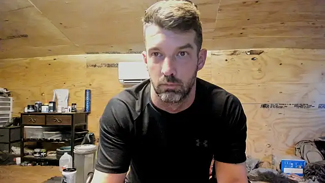 Snapshot of Kenny_Kyle chatting on 03-16-25, 11:47 Kenny Kyle online show from 03-16-25, 11:47