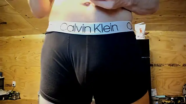 Snapshot of Kenny_Kyle chatting on 09-21-25, 03:30 Kenny Kyle online show from 09-21-25, 03:30