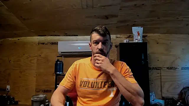 Snapshot of Kenny_Kyle chatting on 10-02-25, 01:51 Kenny Kyle online show from 10-02-25, 01:51