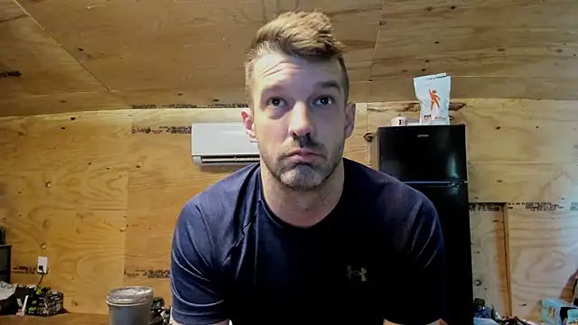 Snapshot of Kenny_Kyle chatting on 10-07-25, 02:47 Kenny Kyle online show from 10-07-25, 02:47