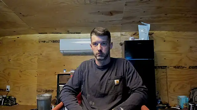 Snapshot of Kenny_Kyle chatting on 10-21-25, 02:45 Kenny Kyle online show from 10-21-25, 02:45
