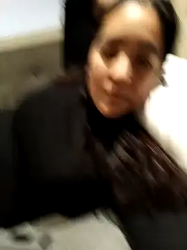 Snapshot of Gatubela212 chatting on 10-31-25, 11:17 Gatubela212 online show from 10-31-25, 11:17