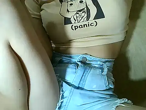 Snapshot of PinaySkinnyGirl chatting on 11-01-25, 01:24 PinaySkinnyGirl online show from 11-01-25, 01:24