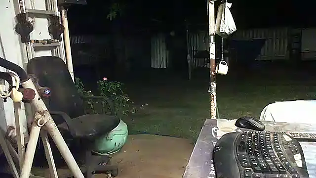 Snapshot of herbie010666 chatting on 12-25-24, 10:39 herbie010666 online show from 12-25-24, 10:39