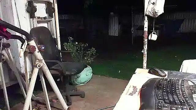 Snapshot of herbie010666 chatting on 02-09-25, 12:19 herbie010666 online show from 02-09-25, 12:19