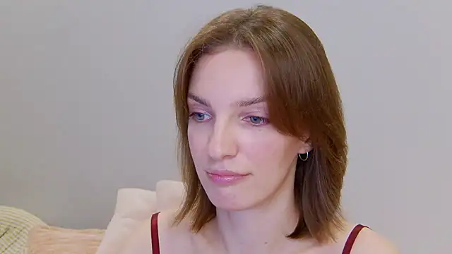 Snapshot of Beauty_Alex chatting on 01-18-25, 02:03 Beauty Alex online show from 01-18-25, 02:03