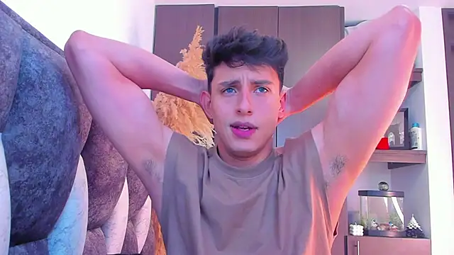 Snapshot of I_Gabriel chatting on 12-28-24, 08:58 I Gabriel online show from 12-28-24, 08:58