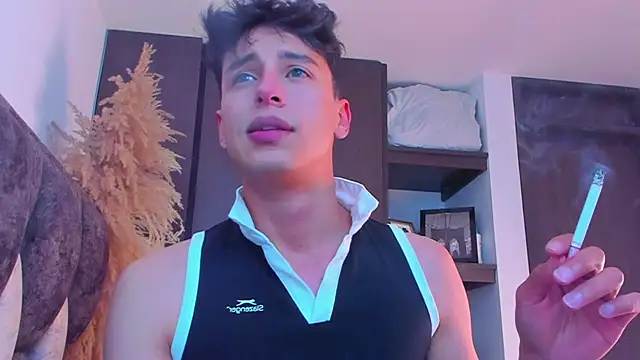 Snapshot of I_Gabriel chatting on 01-01-25, 06:26 I Gabriel online show from 01-01-25, 06:26