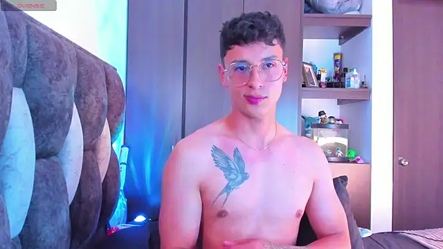 Snapshot of I_Gabriel chatting on 09-25-25, 01:20 I Gabriel online show from 09-25-25, 01:20