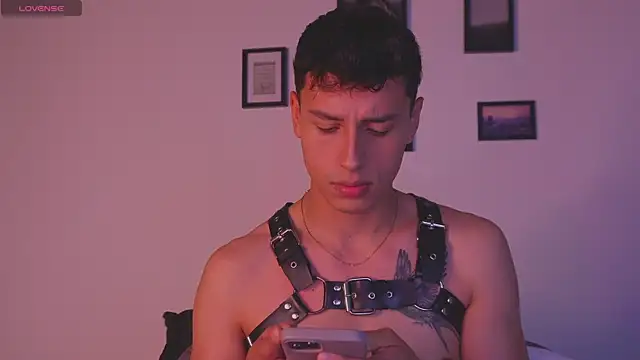 I Gabriel online show from 01-13-26, 05:02