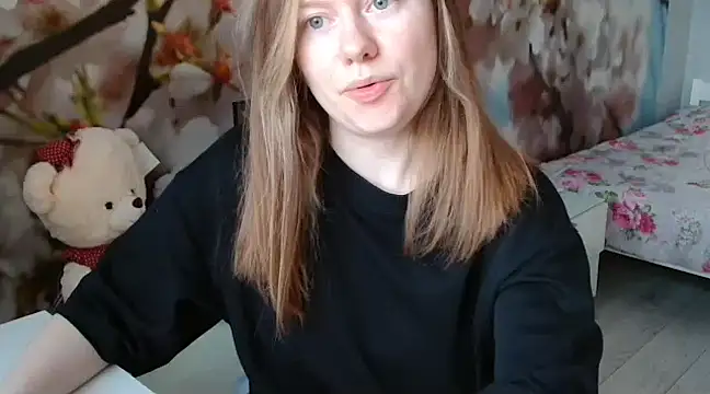 Snapshot of ConnieDaw chatting on 01-13-25, 10:14 ConnieDaw online show from 01-13-25, 10:14