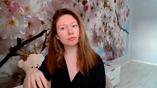 Snapshot of ConnieDaw chatting on 02-05-25, 05:30 ConnieDaw online show from 02-05-25, 05:30