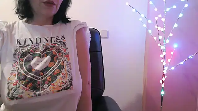 Snapshot of algodonyfresa chatting on 01-07-25, 07:17 algodonyfresa online show from 01-07-25, 07:17