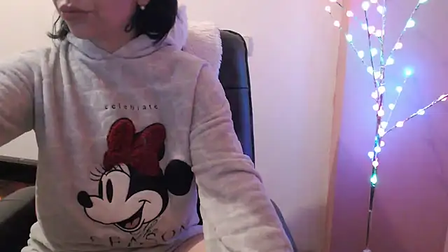 Snapshot of algodonyfresa chatting on 01-20-25, 01:53 algodonyfresa online show from 01-20-25, 01:53