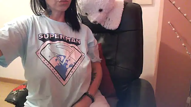 Snapshot of algodonyfresa chatting on 09-12-25, 12:22 algodonyfresa online show from 09-12-25, 12:22