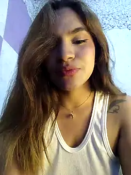 Snapshot of SexyFriends_ chatting on 03-04-25, 01:23 SexyFriends  online show from 03-04-25, 01:23