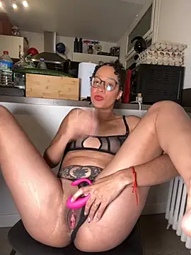 Lauyako online show from 09-12-25, 10:10