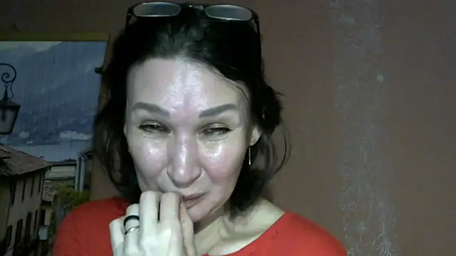 PrettyAndWild online show from 09-26-25, 03:49