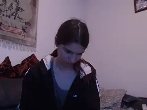 Geile-Luna online show from 12-18-24, 07:08