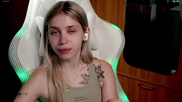 ho1yho1e online show from 10-01-25, 06:58