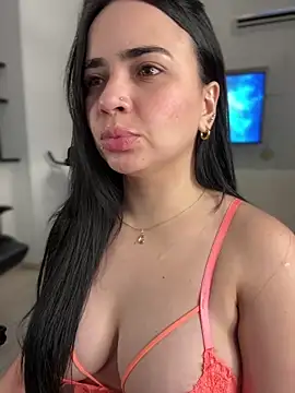 Snapshot of GeorginaJones chatting on 03-07-25, 07:30 GeorginaJones online show from 03-07-25, 07:30