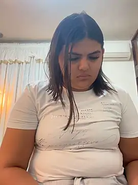 Lia sexx online show from 04-19-26, 01:10